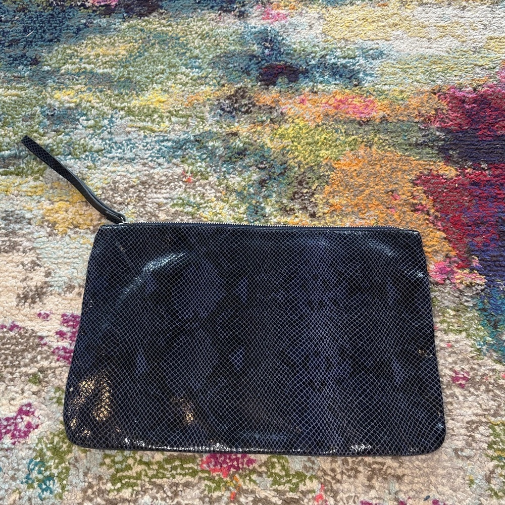 NWT Banana Republic Faux Leather Snakeskin Print Tablet Case - Picture 8 of 9